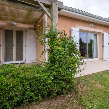 Alluring Holiday In With Swimming Pool Hébergement de vacances Masseube