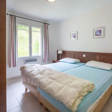 Hébergement de vacances Alluring Holiday In With Swimming Pool Masseube